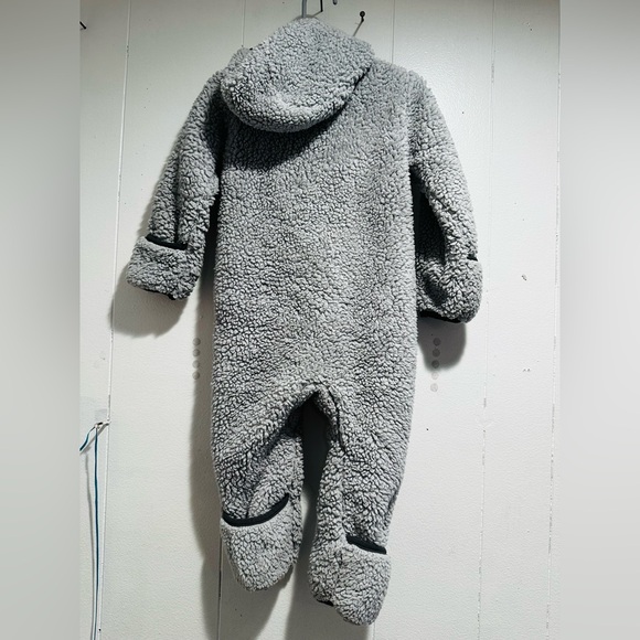 Snozu bundle snow suit and sipper hoodie - Picture 2 of 5